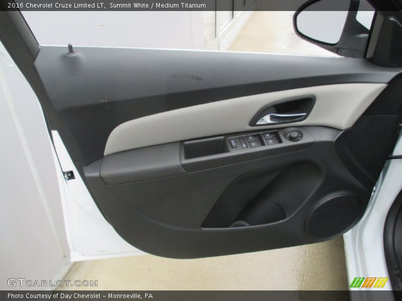 Summit White / Medium Titanium 2016 Chevrolet Cruze Limited LT