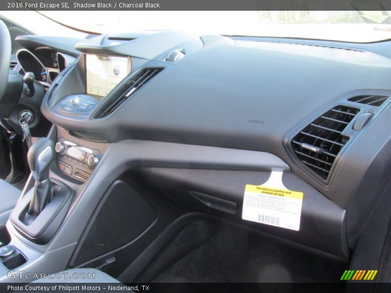 Shadow Black / Charcoal Black 2016 Ford Escape SE