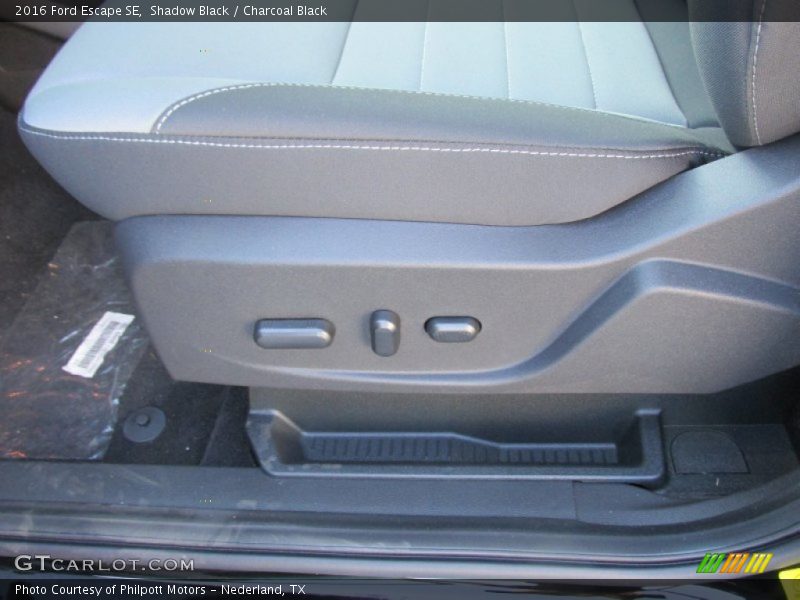 Shadow Black / Charcoal Black 2016 Ford Escape SE