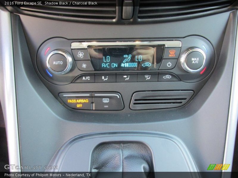 Shadow Black / Charcoal Black 2016 Ford Escape SE