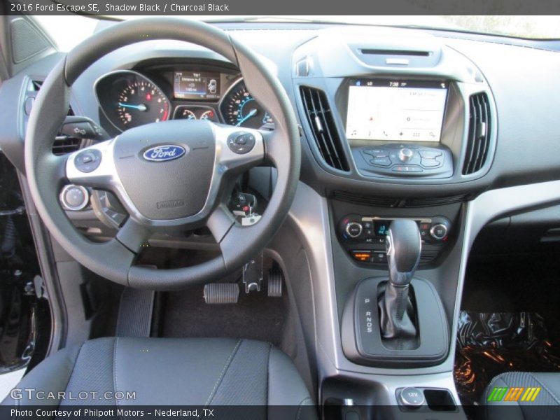 Dashboard of 2016 Escape SE