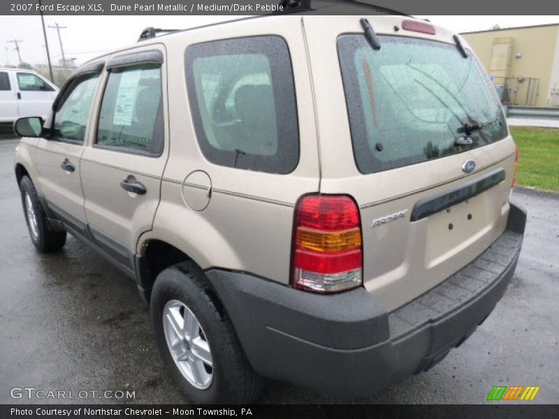 Dune Pearl Metallic / Medium/Dark Pebble 2007 Ford Escape XLS