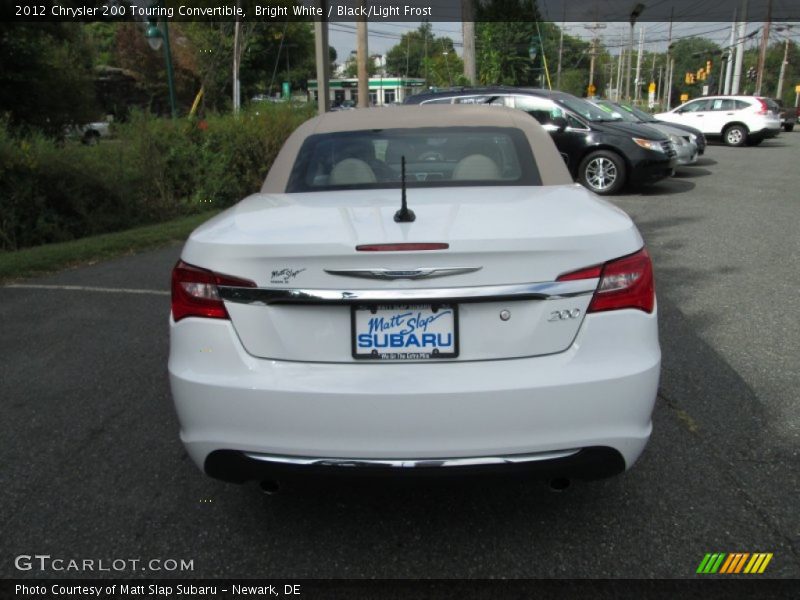 Bright White / Black/Light Frost 2012 Chrysler 200 Touring Convertible