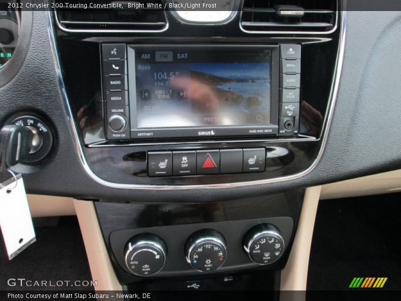 Bright White / Black/Light Frost 2012 Chrysler 200 Touring Convertible
