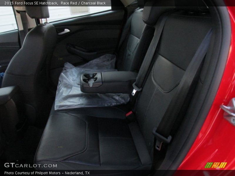 Race Red / Charcoal Black 2015 Ford Focus SE Hatchback