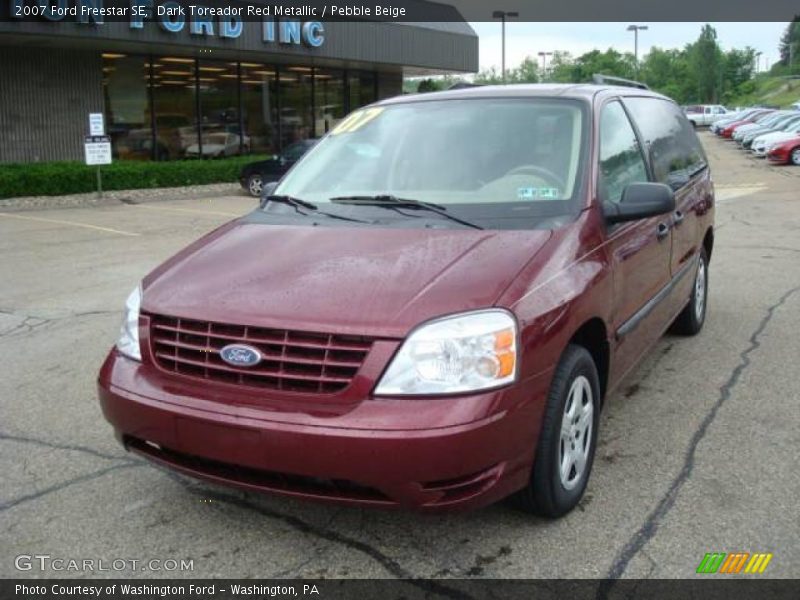Dark Toreador Red Metallic / Pebble Beige 2007 Ford Freestar SE