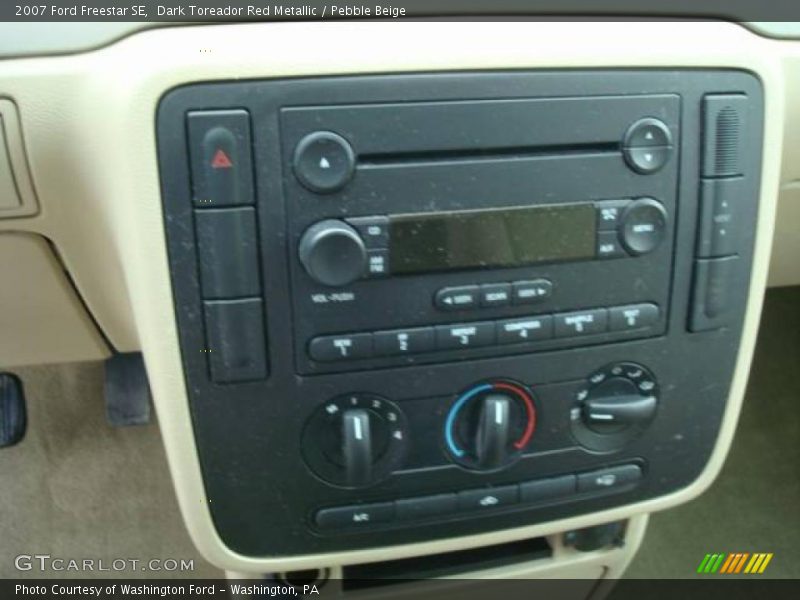 Dark Toreador Red Metallic / Pebble Beige 2007 Ford Freestar SE