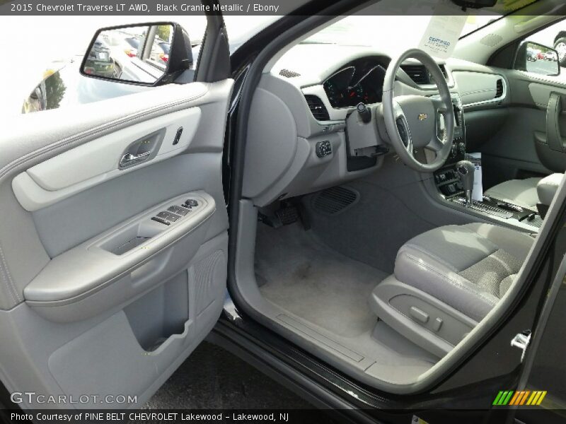 Black Granite Metallic / Ebony 2015 Chevrolet Traverse LT AWD