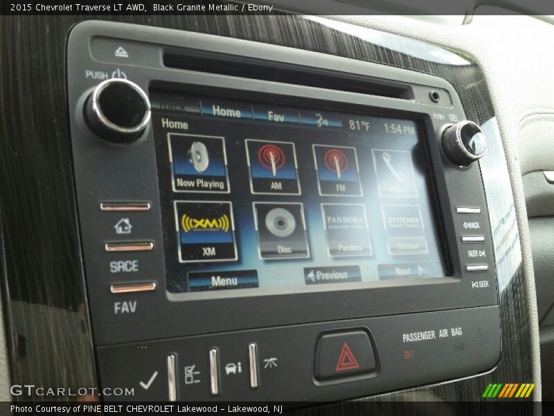 Black Granite Metallic / Ebony 2015 Chevrolet Traverse LT AWD