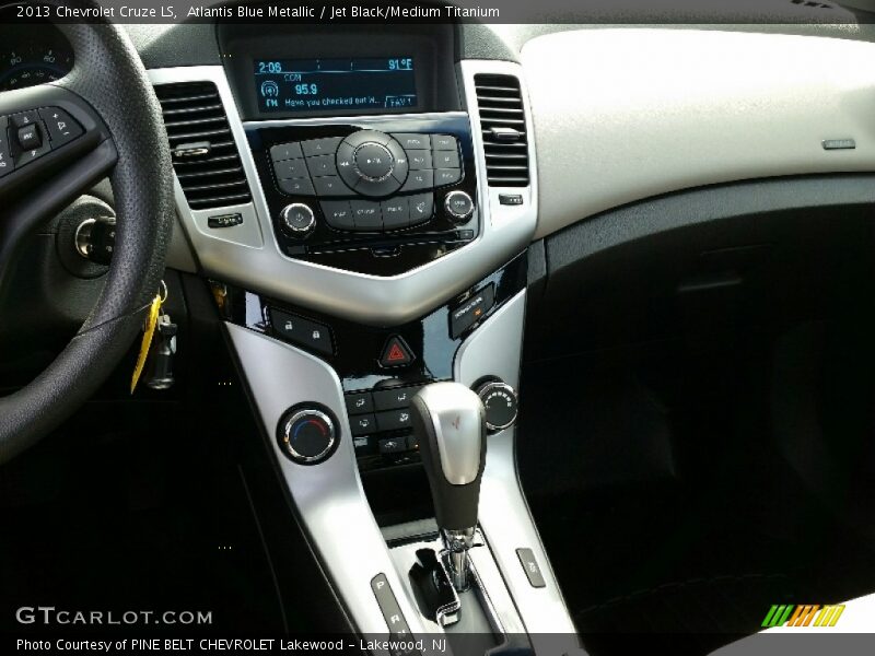 Atlantis Blue Metallic / Jet Black/Medium Titanium 2013 Chevrolet Cruze LS