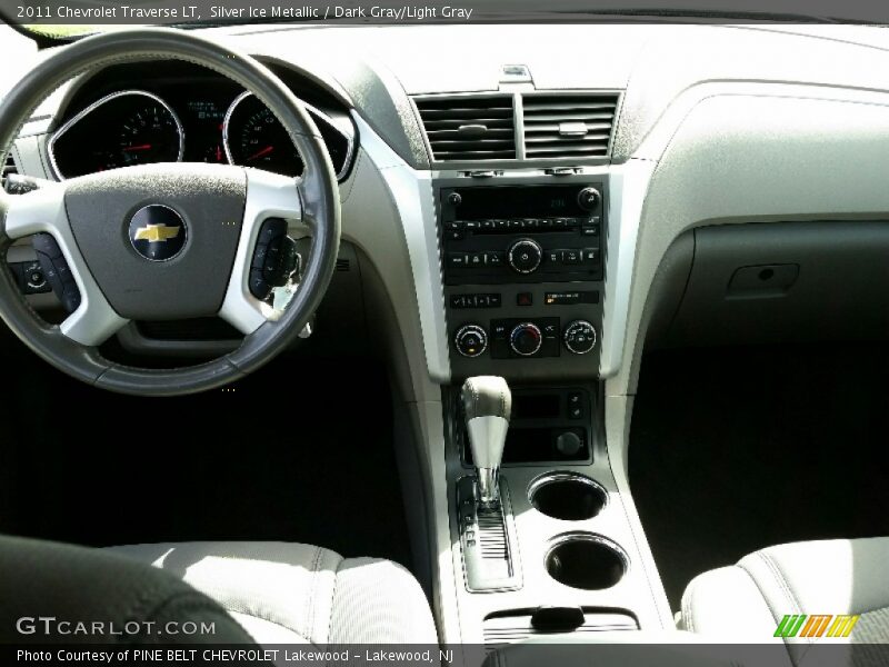 Silver Ice Metallic / Dark Gray/Light Gray 2011 Chevrolet Traverse LT