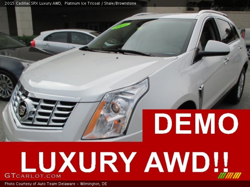 Platinum Ice Tricoat / Shale/Brownstone 2015 Cadillac SRX Luxury AWD