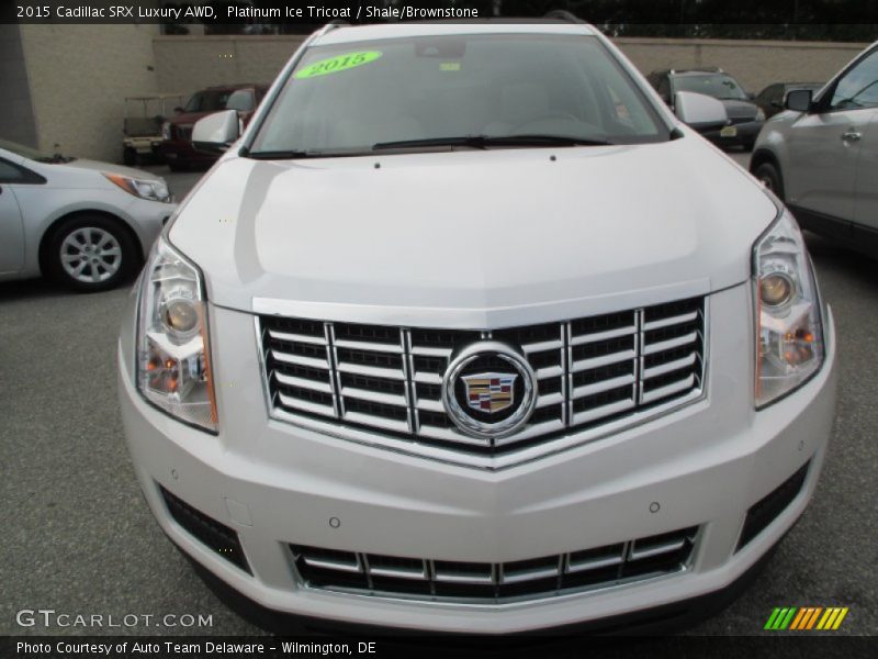 Platinum Ice Tricoat / Shale/Brownstone 2015 Cadillac SRX Luxury AWD
