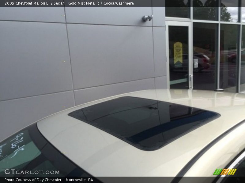 Gold Mist Metallic / Cocoa/Cashmere 2009 Chevrolet Malibu LTZ Sedan