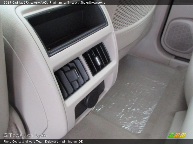 Platinum Ice Tricoat / Shale/Brownstone 2015 Cadillac SRX Luxury AWD