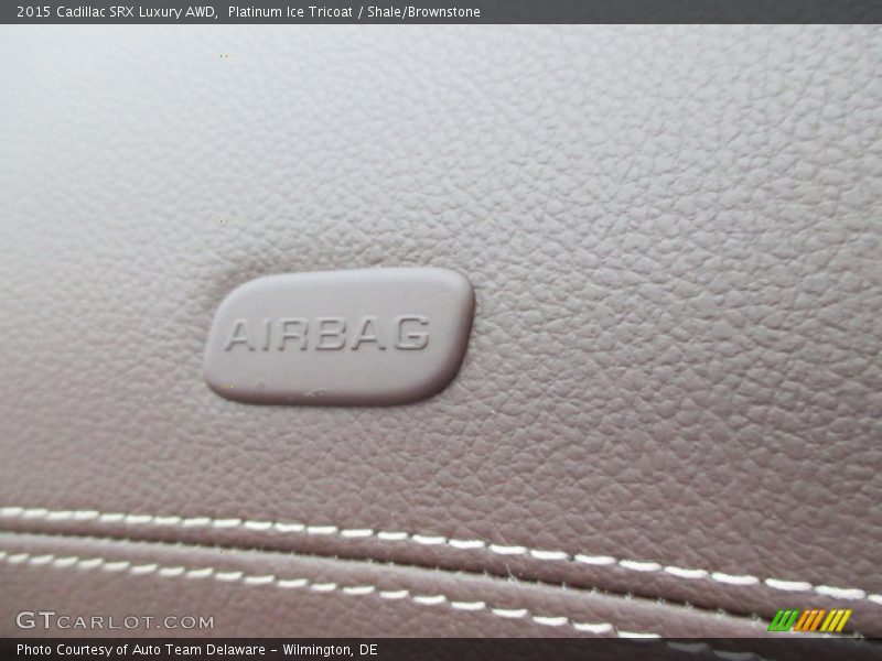 Platinum Ice Tricoat / Shale/Brownstone 2015 Cadillac SRX Luxury AWD