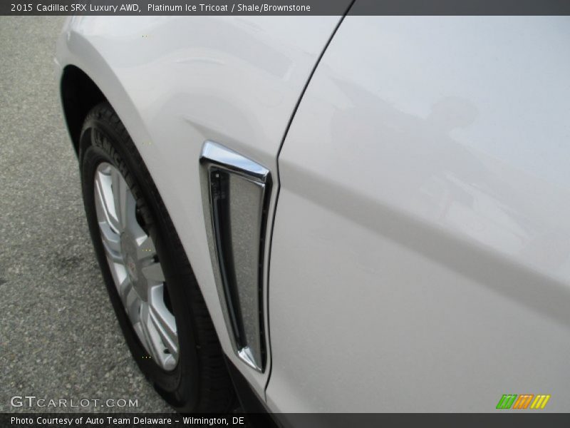 Platinum Ice Tricoat / Shale/Brownstone 2015 Cadillac SRX Luxury AWD