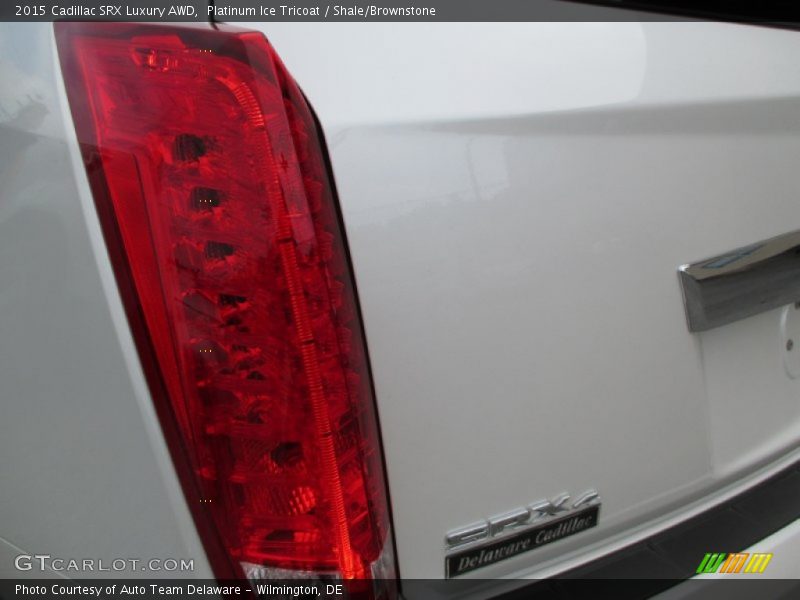 Platinum Ice Tricoat / Shale/Brownstone 2015 Cadillac SRX Luxury AWD