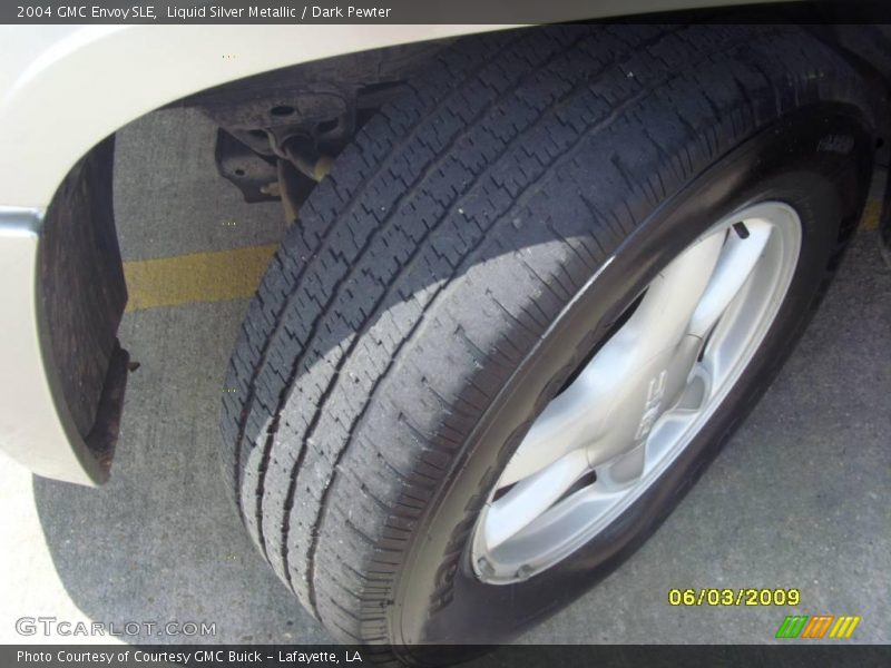 Liquid Silver Metallic / Dark Pewter 2004 GMC Envoy SLE