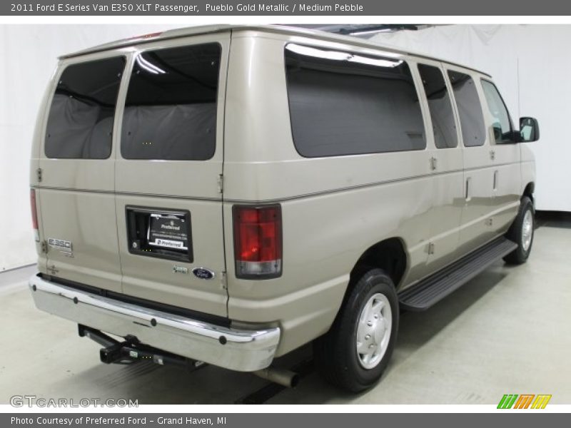 Pueblo Gold Metallic / Medium Pebble 2011 Ford E Series Van E350 XLT Passenger