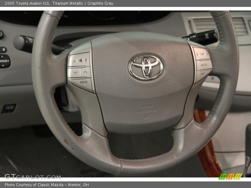 Titanium Metallic / Graphite Gray 2005 Toyota Avalon XLS