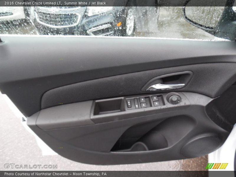 Summit White / Jet Black 2016 Chevrolet Cruze Limited LT