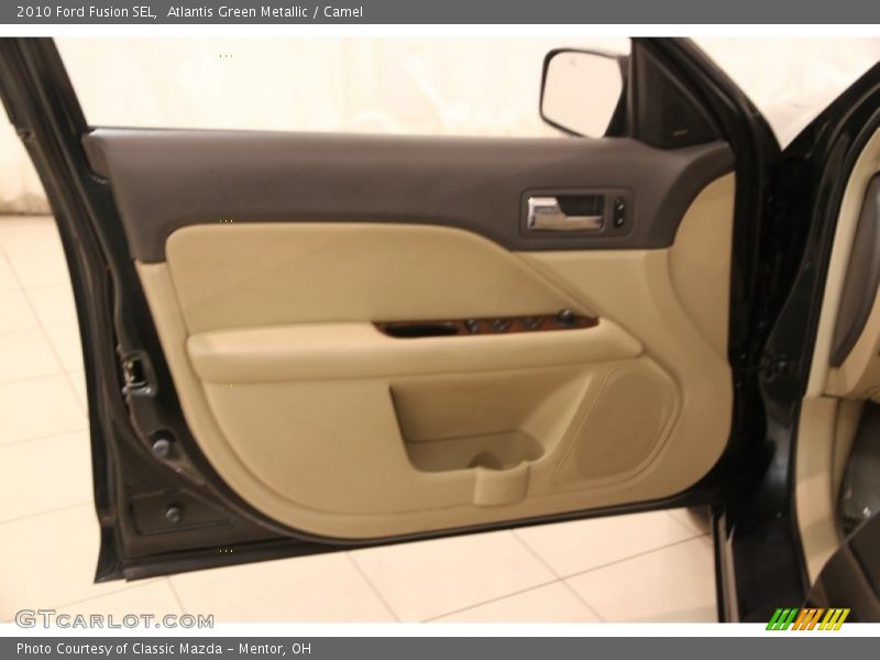 Atlantis Green Metallic / Camel 2010 Ford Fusion SEL