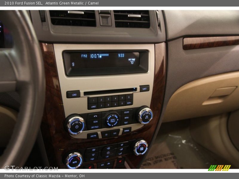 Atlantis Green Metallic / Camel 2010 Ford Fusion SEL