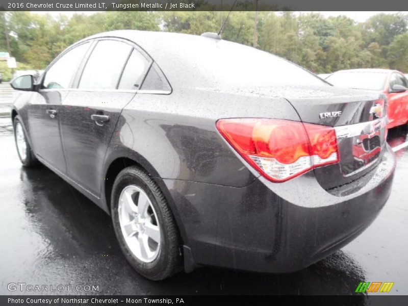 Tungsten Metallic / Jet Black 2016 Chevrolet Cruze Limited LT