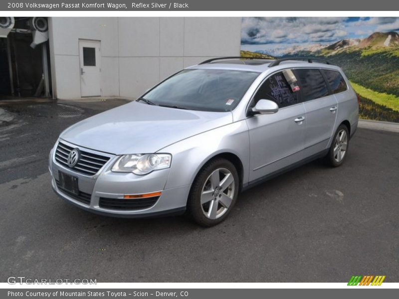 Front 3/4 View of 2008 Passat Komfort Wagon