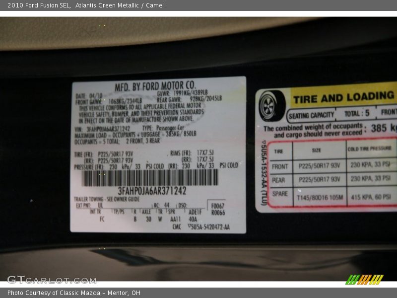Atlantis Green Metallic / Camel 2010 Ford Fusion SEL
