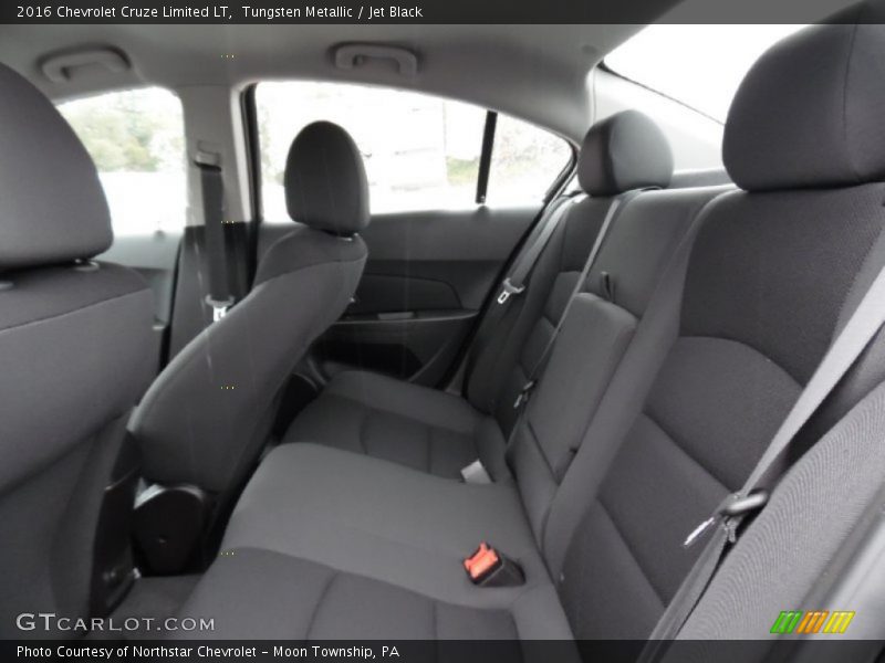Tungsten Metallic / Jet Black 2016 Chevrolet Cruze Limited LT