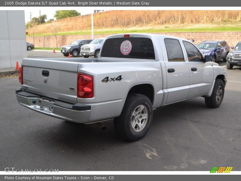 Bright Silver Metallic / Medium Slate Gray 2005 Dodge Dakota SLT Quad Cab 4x4