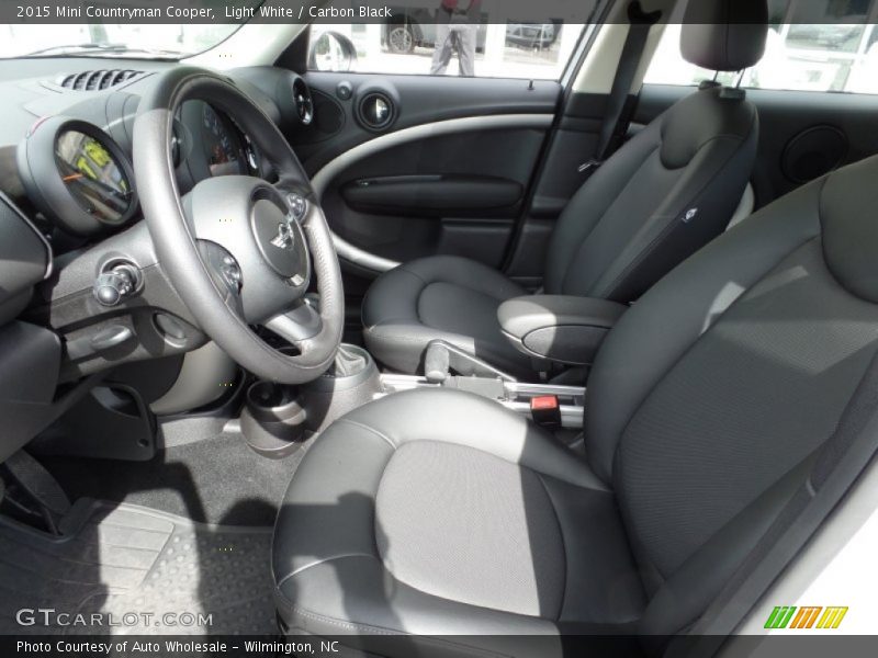 Light White / Carbon Black 2015 Mini Countryman Cooper