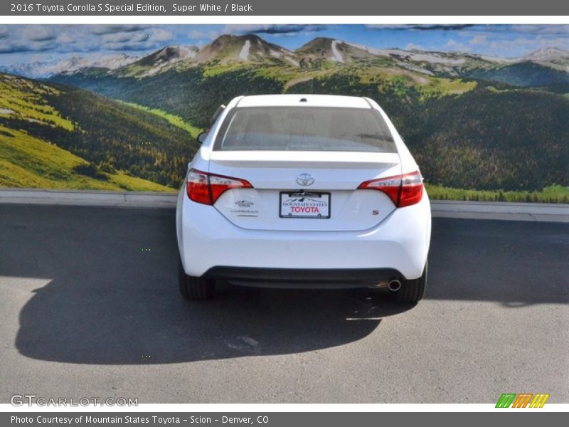 Super White / Black 2016 Toyota Corolla S Special Edition