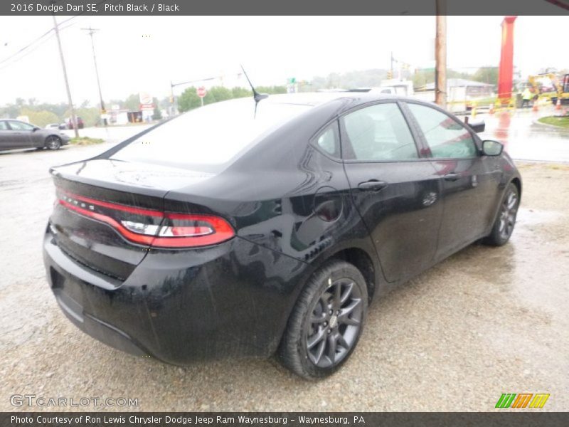 Pitch Black / Black 2016 Dodge Dart SE