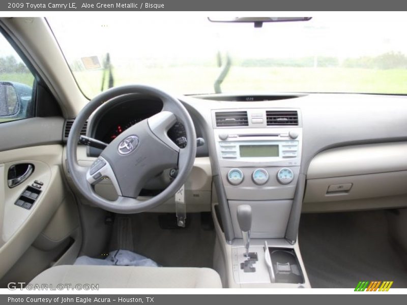 Aloe Green Metallic / Bisque 2009 Toyota Camry LE