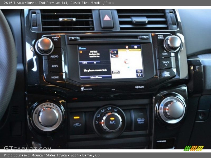 Classic Silver Metallic / Black 2016 Toyota 4Runner Trail Premium 4x4