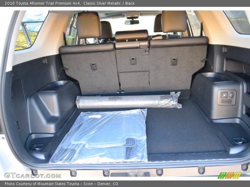 Classic Silver Metallic / Black 2016 Toyota 4Runner Trail Premium 4x4