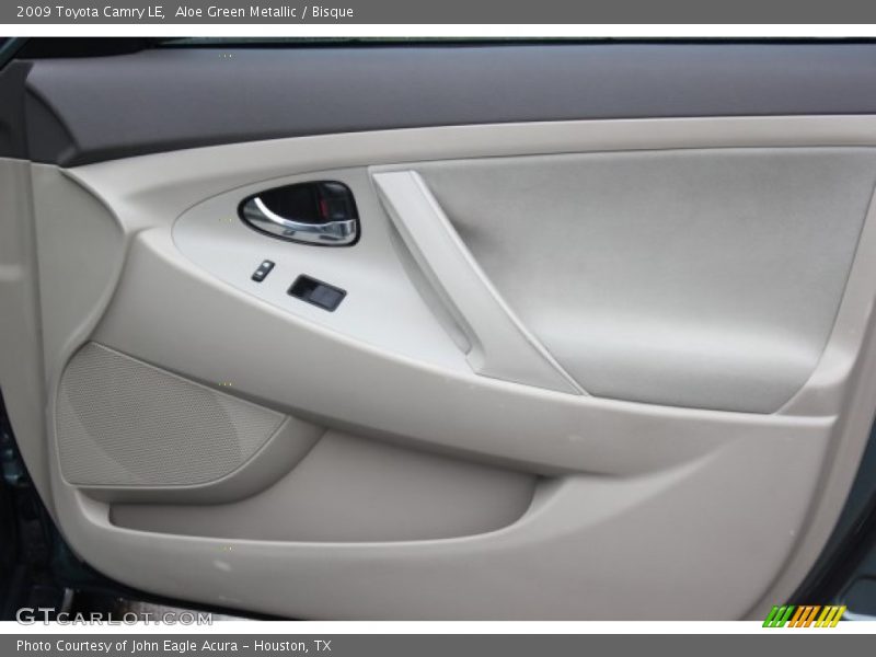 Aloe Green Metallic / Bisque 2009 Toyota Camry LE