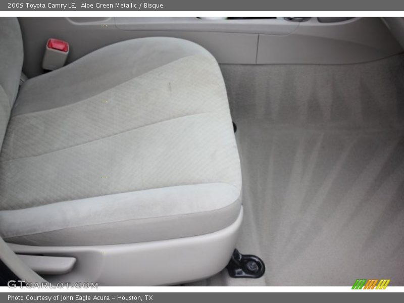 Aloe Green Metallic / Bisque 2009 Toyota Camry LE