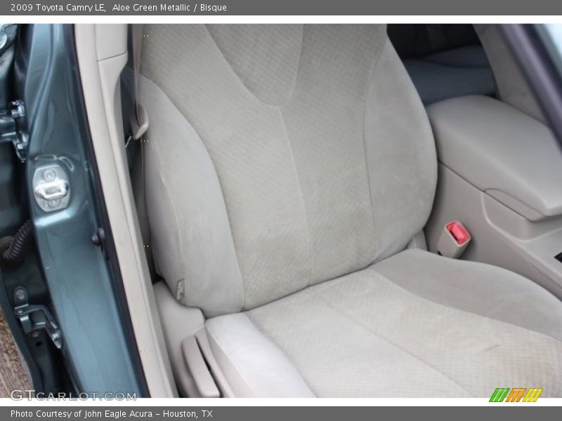 Aloe Green Metallic / Bisque 2009 Toyota Camry LE
