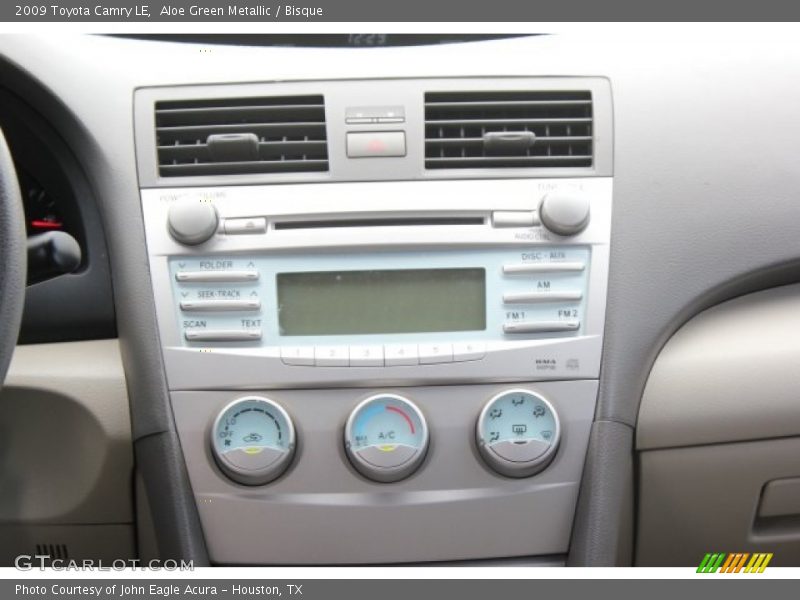 Aloe Green Metallic / Bisque 2009 Toyota Camry LE