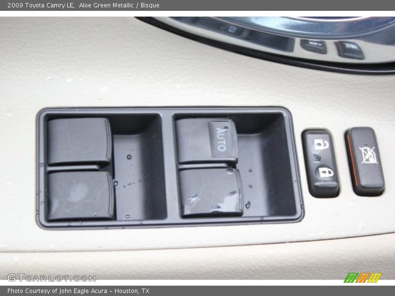 Aloe Green Metallic / Bisque 2009 Toyota Camry LE