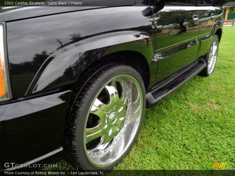 Sable Black / Pewter 2003 Cadillac Escalade