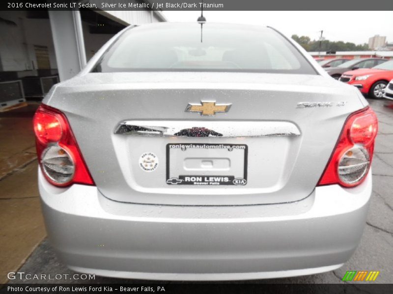 Silver Ice Metallic / Jet Black/Dark Titanium 2016 Chevrolet Sonic LT Sedan