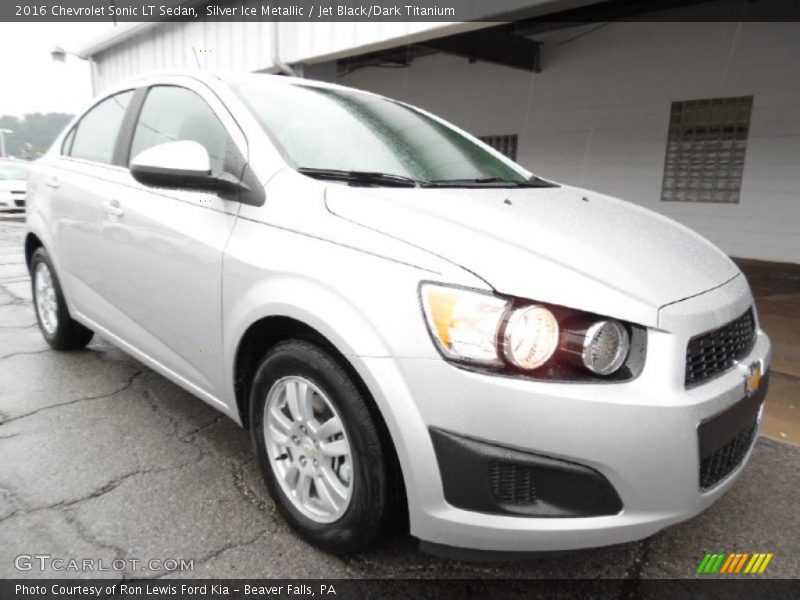 Silver Ice Metallic / Jet Black/Dark Titanium 2016 Chevrolet Sonic LT Sedan