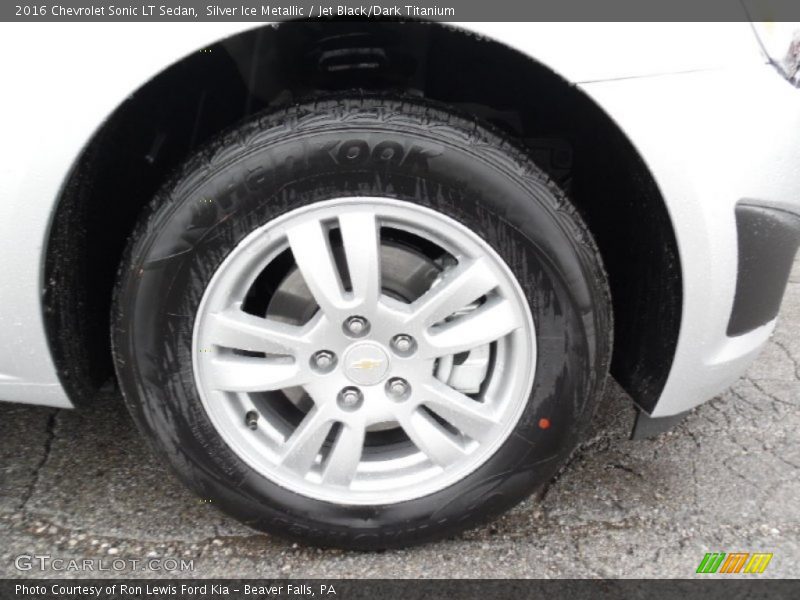 Silver Ice Metallic / Jet Black/Dark Titanium 2016 Chevrolet Sonic LT Sedan