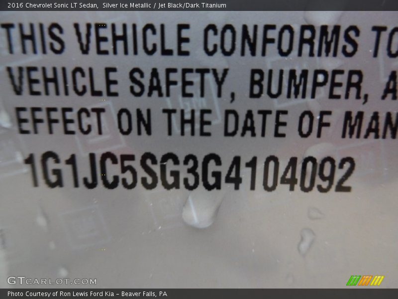 Silver Ice Metallic / Jet Black/Dark Titanium 2016 Chevrolet Sonic LT Sedan