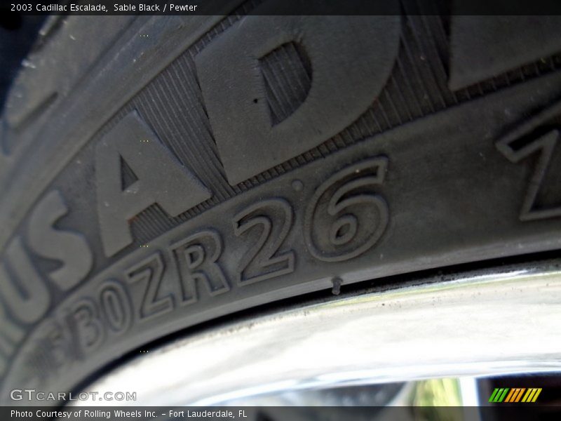 Sable Black / Pewter 2003 Cadillac Escalade